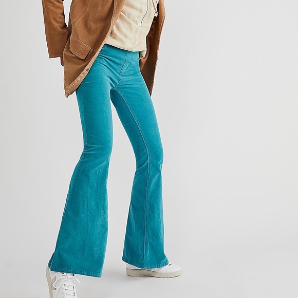 Free People Pants - pull on corduroy flare